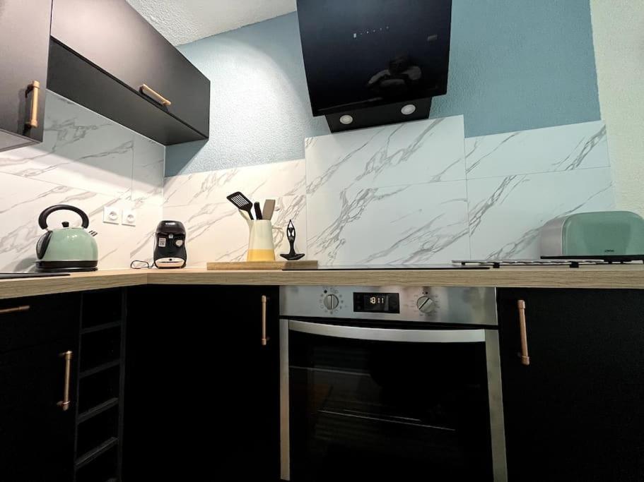 # Charme, Calme & Cosy # # Apartment